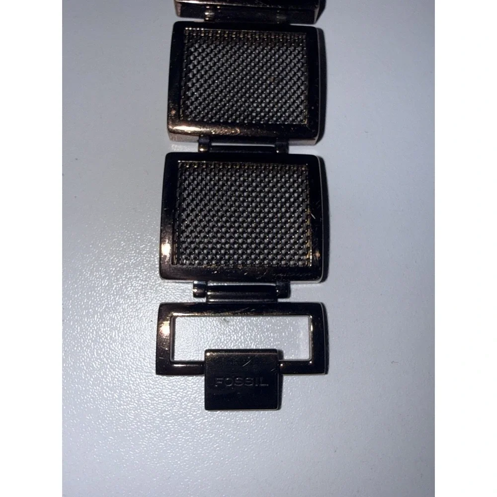 Fossil F2‎ Bronze Chocolate Quartz Analog Watch ES-1906 Needs New Batteries